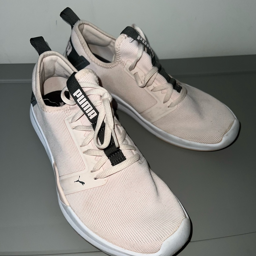 Puma Women Running Size 9